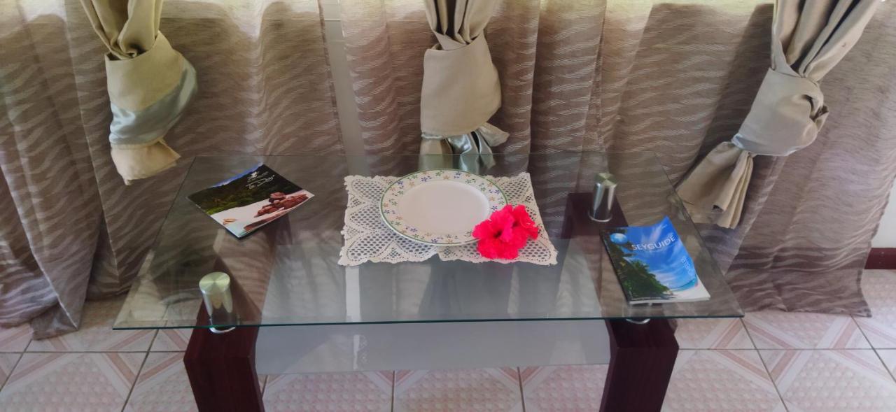 Dan Zoranz Self Catering Guest House لا ديج المظهر الخارجي الصورة