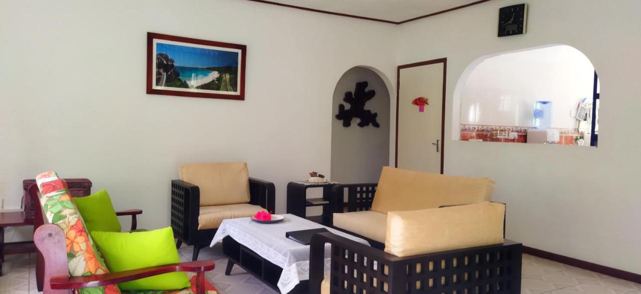 Dan Zoranz Self Catering Guest House لا ديج المظهر الخارجي الصورة