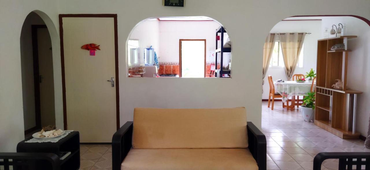 Dan Zoranz Self Catering Guest House لا ديج المظهر الخارجي الصورة