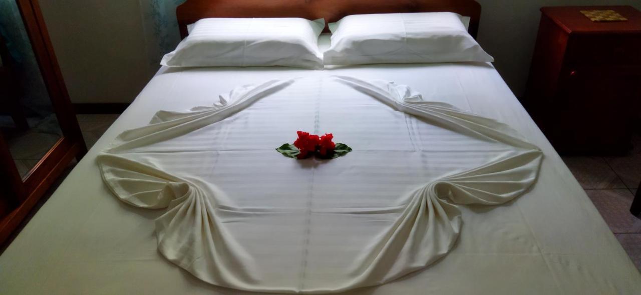 Dan Zoranz Self Catering Guest House لا ديج المظهر الخارجي الصورة