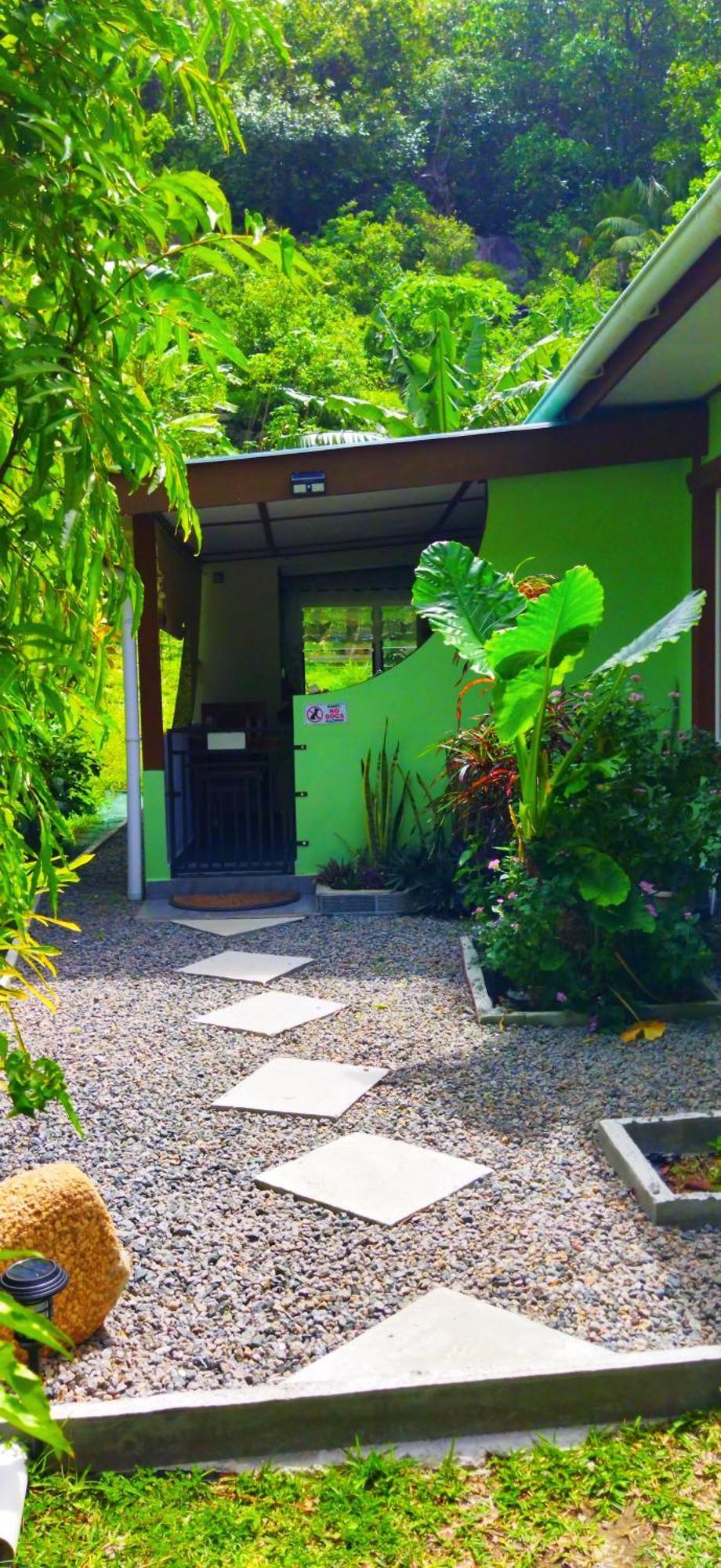 Dan Zoranz Self Catering Guest House لا ديج المظهر الخارجي الصورة